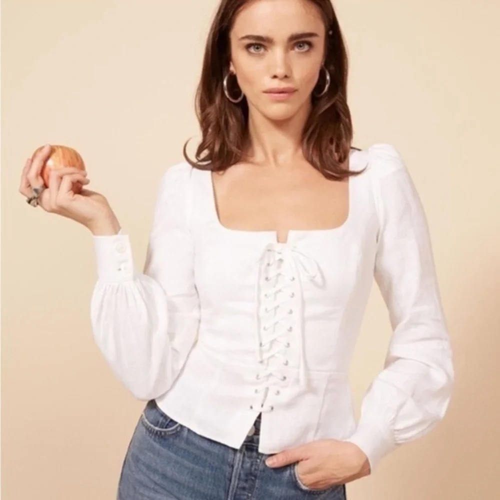 Host Pick 🎉▶️ Reformation ◀️ Paloma White Linen Lace Up Top